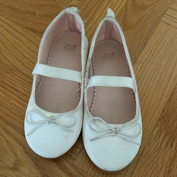 White Ballerina from HM. Size 25 - Picture 2 of 5